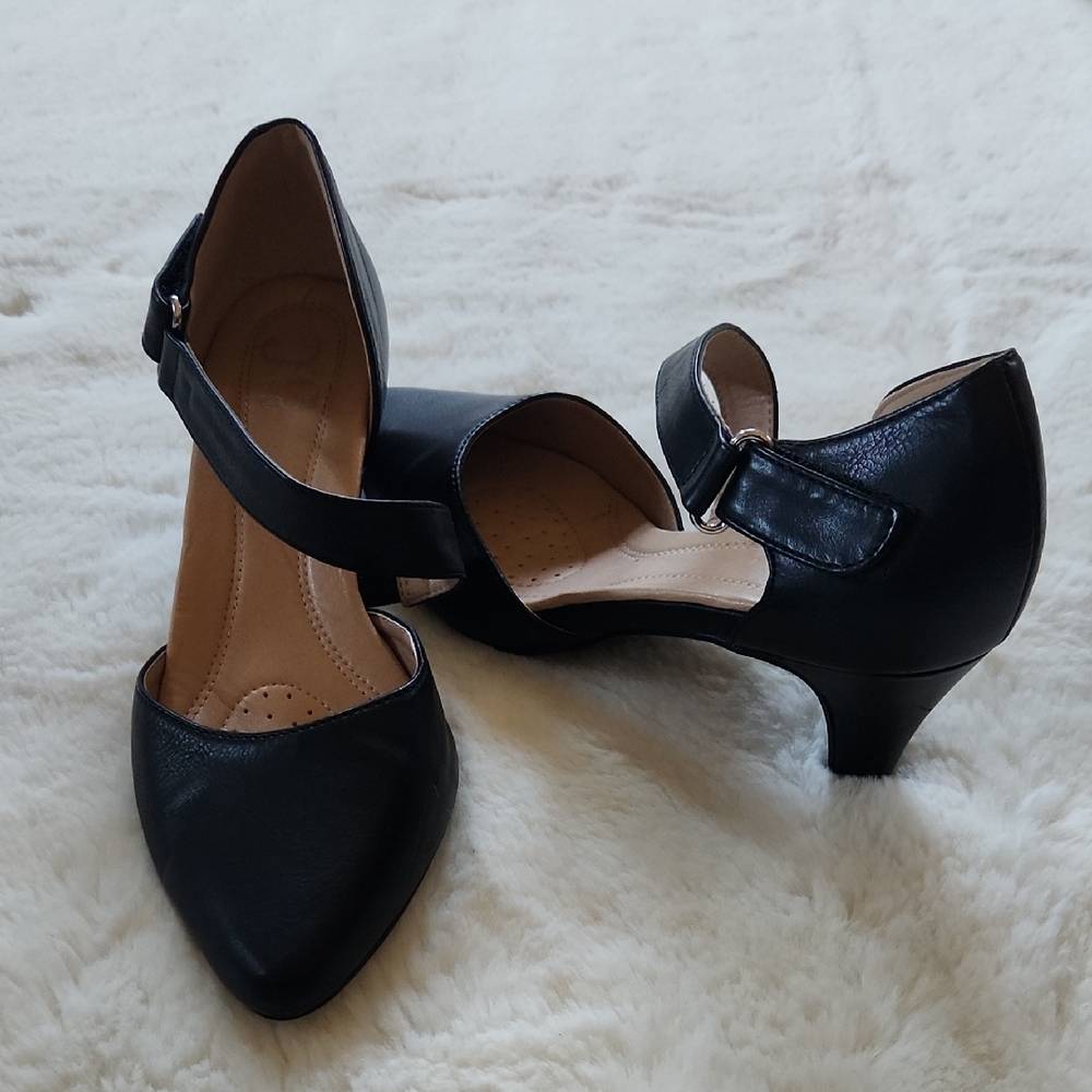 JC Elegant Black Women's Heels Size 7.5